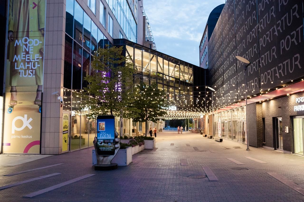 Отель Koidulapark Hotell Пярну-41