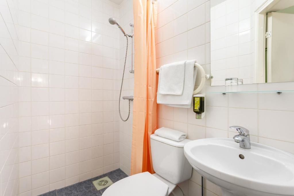 Отель Koidulapark Hotell Пярну