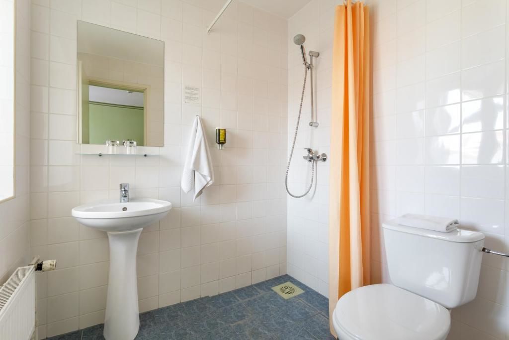 Отель Koidulapark Hotell Пярну